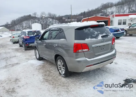 2013 Kia Sorento Sx V6 z USA, uszkodzony, nr VIN 5XYKWDA29DG311795